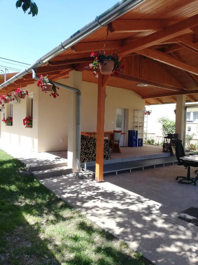 Budapest Wigwam 140 M2 Esterno foto